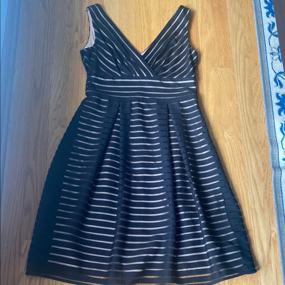 White House Black Market Blue Sleeveless V-Neck Dress